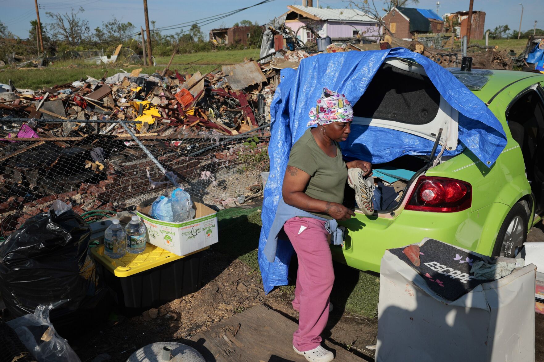 Residents vow to never leave tornado-ravaged property